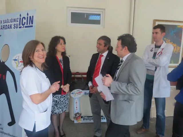 Türk Nefroloji, Diyaliz veTransplantasyon Hemşireleri Derneği dunya bobrek gunu 